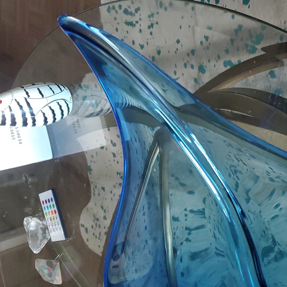 Blue Glass Dish - Picture 4 of 5